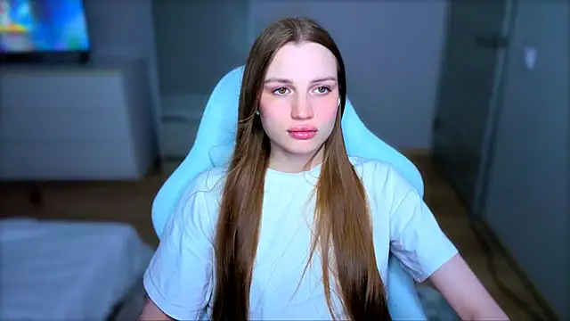 StellaLawless online show from 17, 5, 2026
