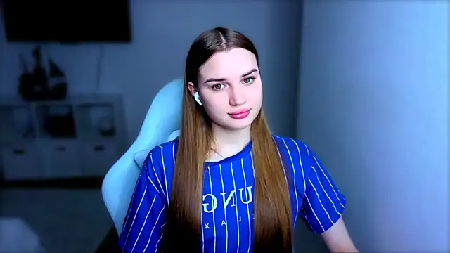 StellaLawless online show from 29, 11, 2025