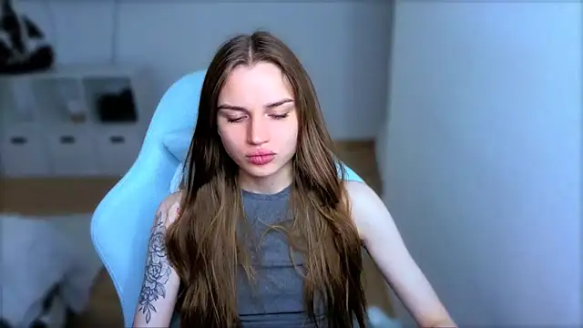 StellaLawless online show from 20, 10, 2025