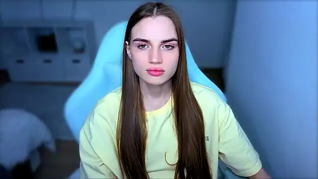 StellaLawless online show from 18, 9, 2025