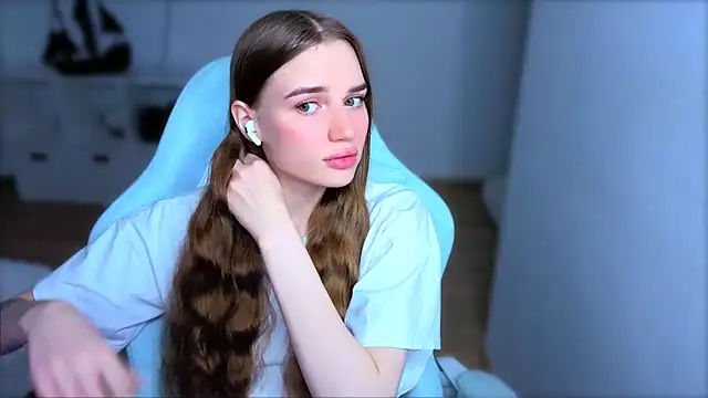 StellaLawless online show from 16, 10, 2025