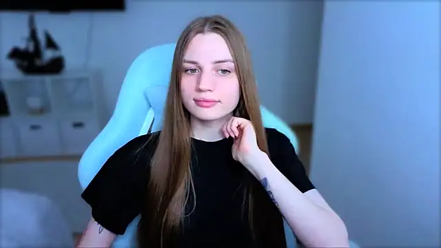 StellaLawless online show from 21, 3, 2026