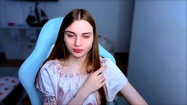 StellaLawless online show from 1, 11, 2025