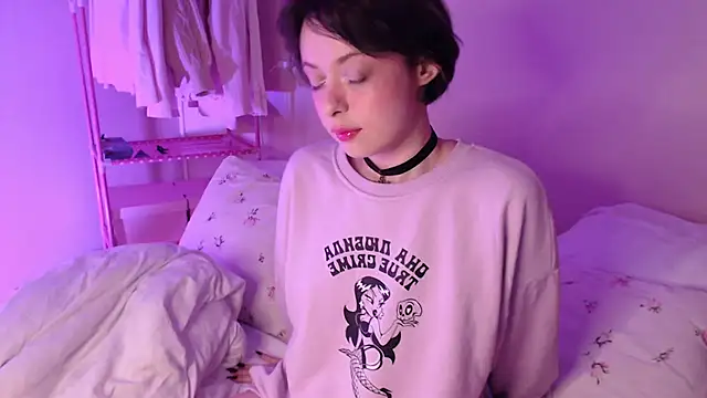 KatieMelone online show from 12, 3, 2026