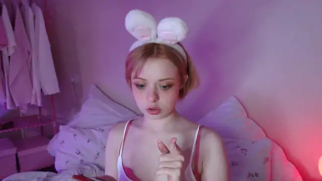 KatieMelone online show from 22, 4, 2026