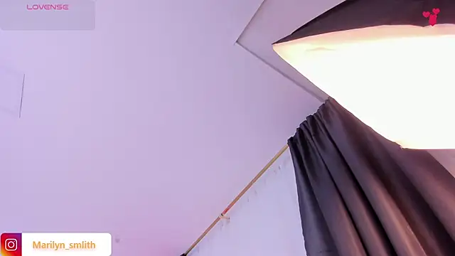 MarilynSmIith online show from 27, 11, 2025