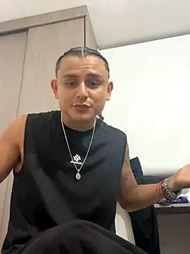 Snapshot of bob_petterson chatting on 19, 10, 2025 bob petterson online show from 19, 10, 2025