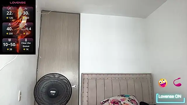 Snapshot of bob_petterson chatting on 8, 11, 2025 bob petterson online show from 8, 11, 2025