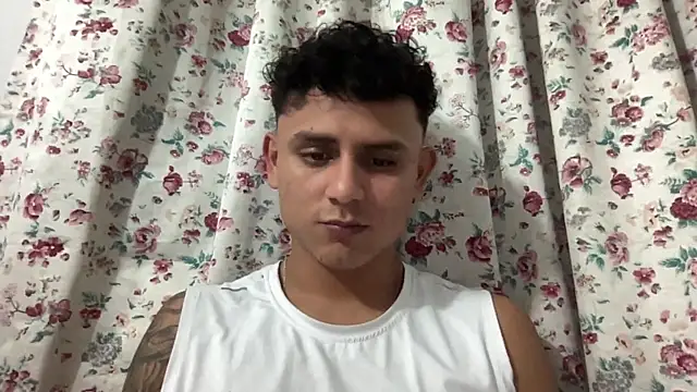 Snapshot of bob_petterson chatting on 29, 1, 2025 bob petterson online show from 29, 1, 2025