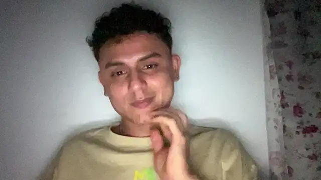 Snapshot of bob_petterson chatting on 3, 2, 2025 bob petterson online show from 3, 2, 2025