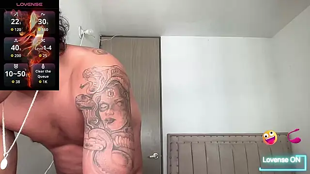 Snapshot of bob_petterson chatting on 12, 11, 2025 bob petterson online show from 12, 11, 2025