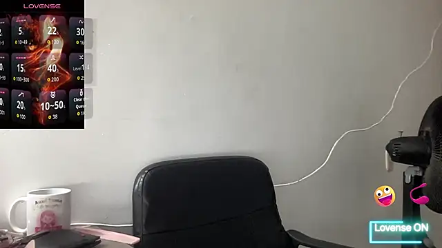 Snapshot of bob_petterson chatting on 11, 11, 2025 bob petterson online show from 11, 11, 2025