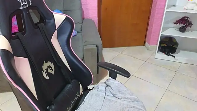 keity moon online show from 15, 11, 2025