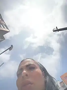 Snapshot of valecruz903 chatting on 9, 10, 2025 valecruz903 online show from 9, 10, 2025