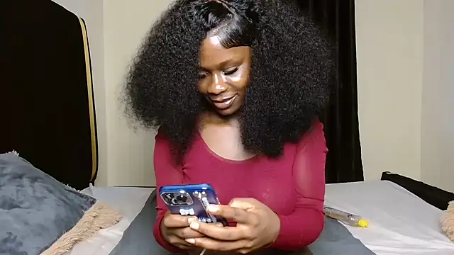 sexxytracy online show from 7, 5, 2026
