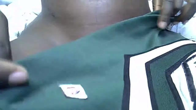 EbonyVallerin online show from 5, 2, 2026