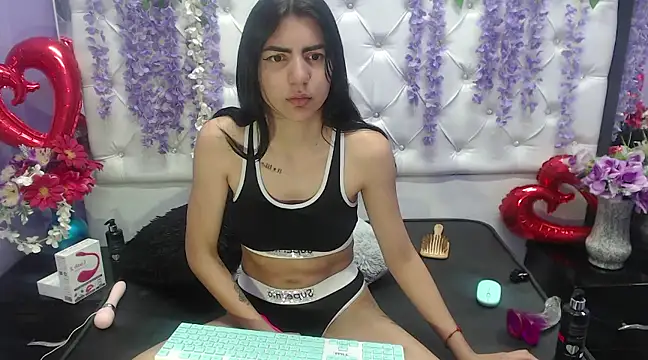 Snapshot of IsisRouse chatting on 27, 2, 2025 IsisRouse online show from 27, 2, 2025