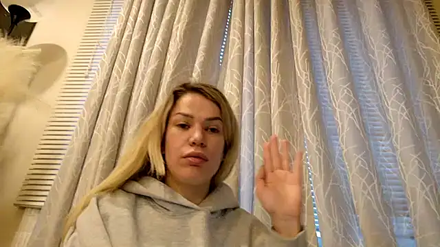 kianaxxx online show from 7, 1, 2026