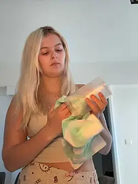 Allylove03 online show from 11, 2, 2026