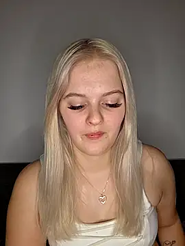 Allylove03 online show from 28, 2, 2026