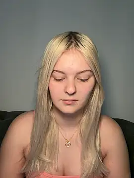 Allylove03 online show from 6, 4, 2026