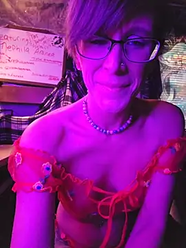 nephilaaranea online show from 4, 4, 2026