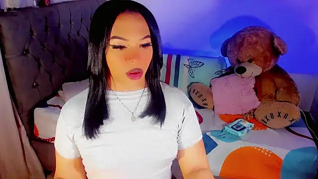 Zakura hot1 online show from 6, 1, 2026