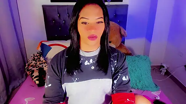 Zakura hot1 online show from 30, 11, 2025