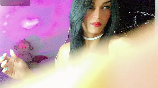 Ms-Zoehans online show from 11, 10, 2025