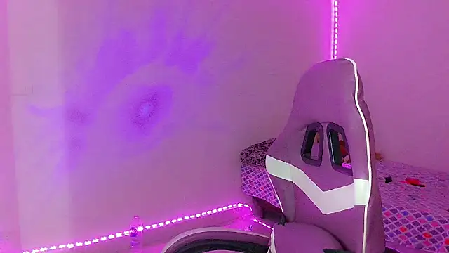 Ms-Zoehans online show from 14, 11, 2025