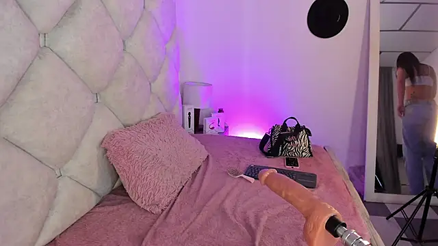 alessiaferry online show from 17, 3, 2026