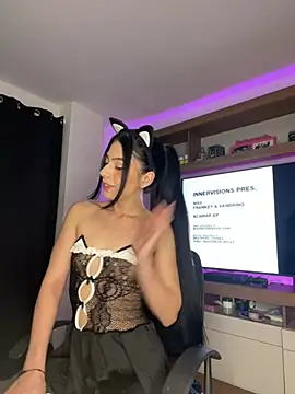 Julieta-sett online show from 16, 3, 2025