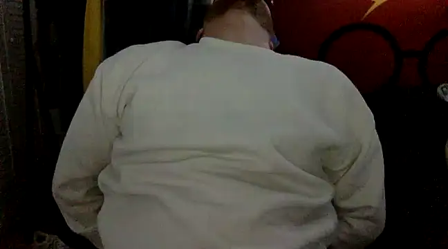 Pelirrojo1234 online show from 3, 2, 2025