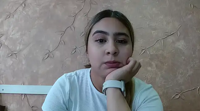 Snapshot of Miabonnett_ chatting on 14, 3, 2025 Miabonnett online show from 14, 3, 2025