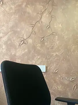 Snapshot of Miabonnett_ chatting on 12, 9, 2025 Miabonnett online show from 12, 9, 2025