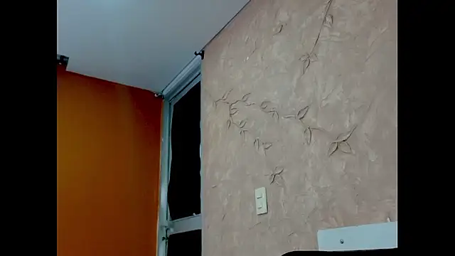 Miabonnett  online show from 15, 1, 2026