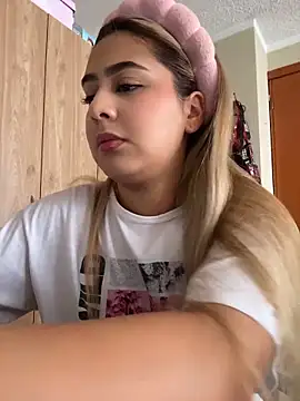 Miabonnett  online show from 18, 6, 2026