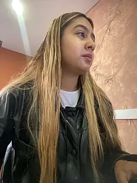 Miabonnett  online show from 8, 1, 2026