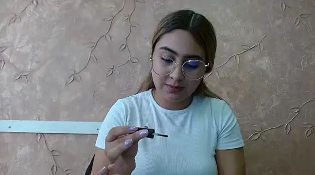 Snapshot of Miabonnett_ chatting on 14, 3, 2025 Miabonnett online show from 14, 3, 2025