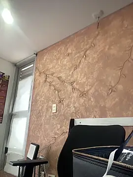 Miabonnett  online show from 17, 12, 2025