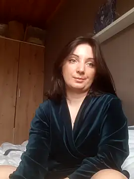 unicka65 online show from 11, 2, 2025