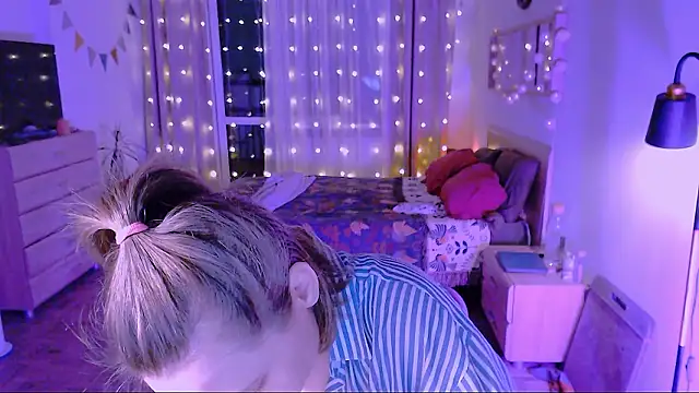 Malinax online show from 3, 2, 2026