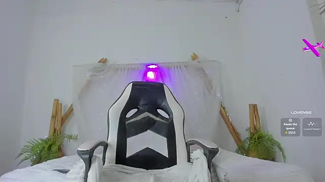  RedMoon online show from 21, 12, 2025