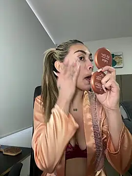 emma oxford online show from 1, 4, 2026