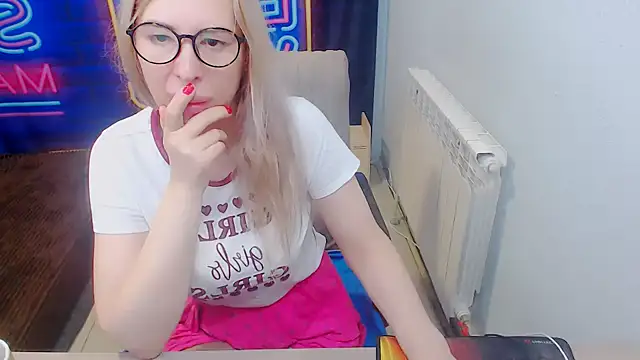 kerakiss877 online show from 27, 3, 2026