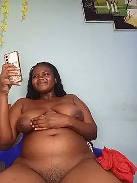 Snapshot of freaky_belle chatting on 27, 6, 2026 freaky belle online show from 27, 6, 2026