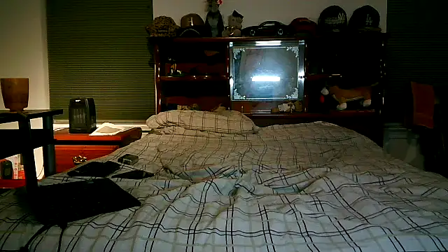 pimpdaddy4ever online show from 15, 4, 2026