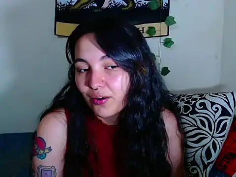 Snapshot of sweetiee_mary chatting on 9, 11, 2025 sweetiee mary online show from 9, 11, 2025