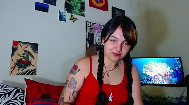 Snapshot of sweetiee_mary chatting on 2, 2, 2025 sweetiee mary online show from 2, 2, 2025