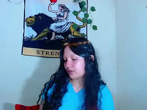 Snapshot of sweetiee_mary chatting on 14, 12, 2025 sweetiee mary online show from 14, 12, 2025